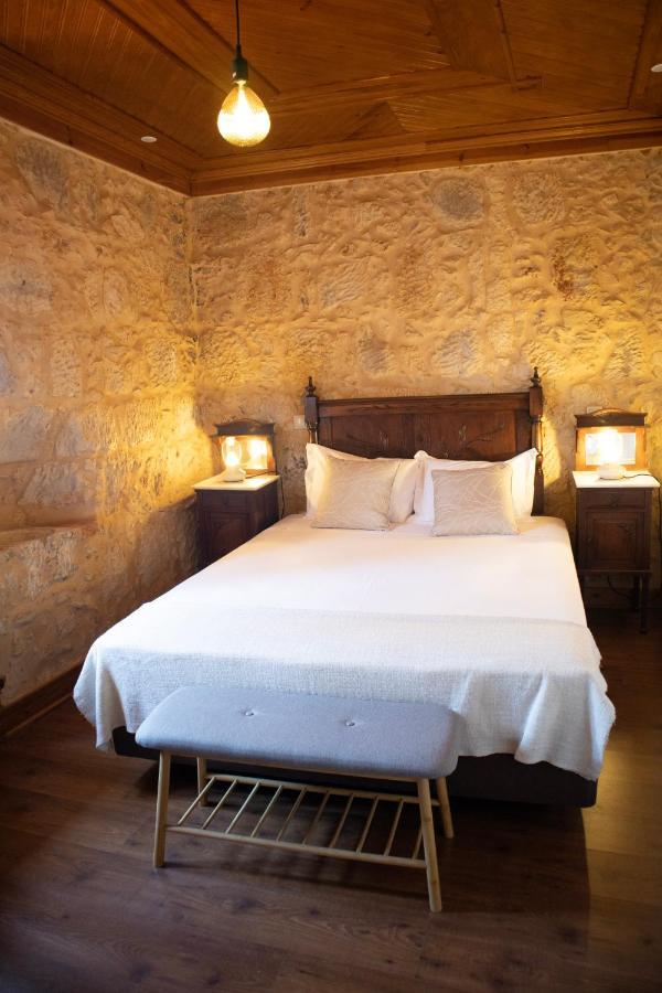 O Pombal Bed and Breakfast Alcanena Exteriör bild